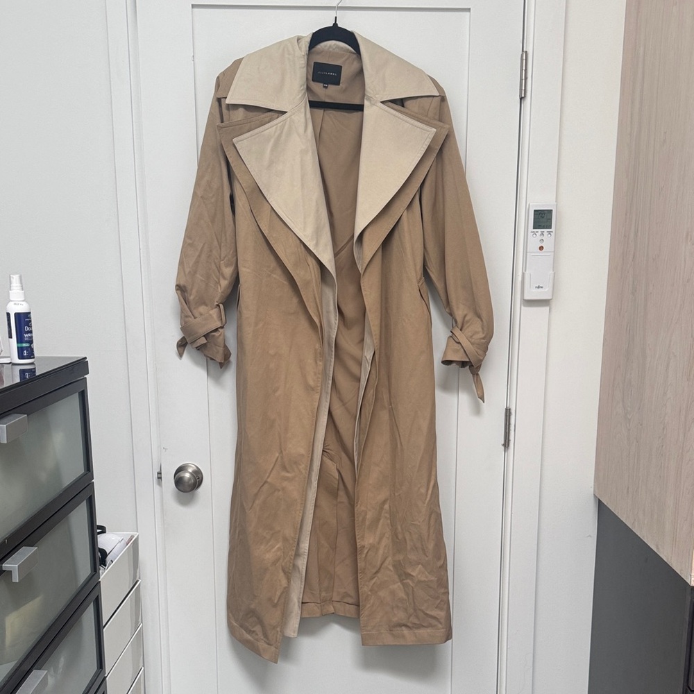 JLUXLABEL Shona oversized Tan Trench Coat - Picture 4 of 7